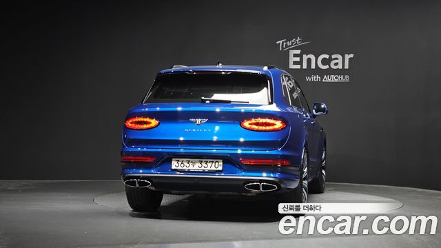 Bentley Bentayga 4.0 V8 - фото 2