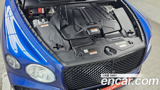 Bentley Bentayga 4.0 V8 - фото 4