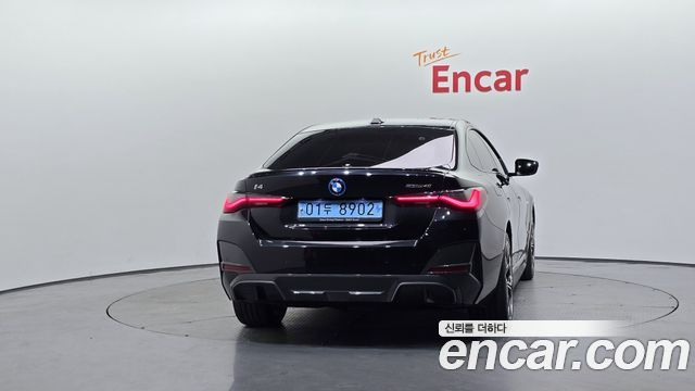 BMW i4 eDrive40 M Sports Pro - фото 3