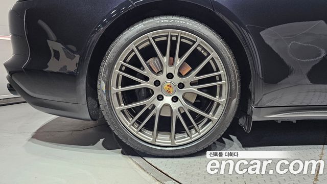 Porsche Panamera 2.9 AWD Platinum Edition - фото 4