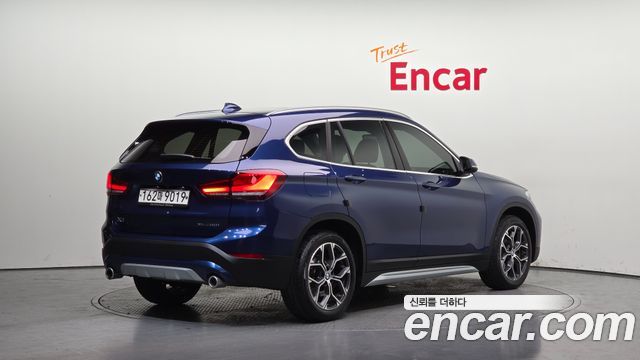 BMW X1 F48 xDrive 20i xLine - фото 1
