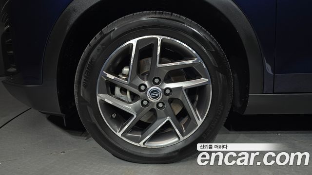 SsangYong Tivoli Gasoline 1.5 2WD V3 - фото 4