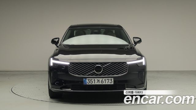 Volvo S90 T8 AWD Ultra Bright - фото 1