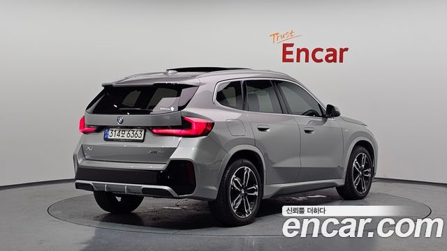 BMW X1 U11 xDrive 20i M Sport - фото 1
