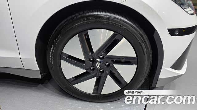 Hyundai Ioniq6 Long Range Exclusive + - фото 4