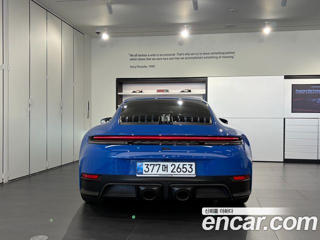 Porsche 911 Carrera GTS - фото 3