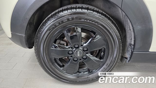 Mini Cooper 5Door Standard 3rd - фото 4
