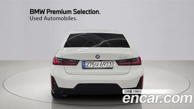 BMW 3 Series G20 320i M Sport - фото 3