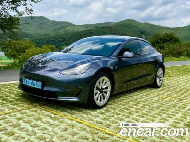 Tesla Model 3 Long Range AWD - фото 0