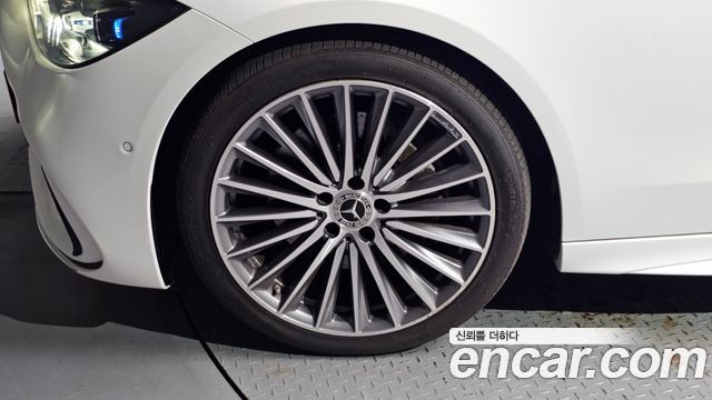 Mercedes-Benz C-Class W206 C300 4MATIC AMG Line - фото 4