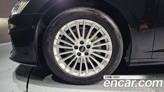 Audi A6 C8 40 TDI - фото 4