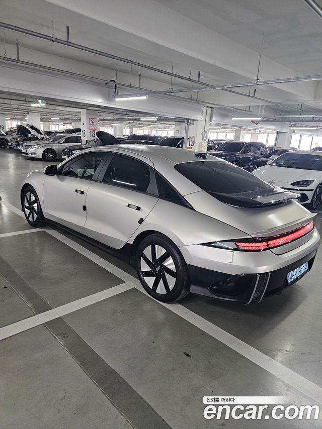 Hyundai Ioniq6 Long Range Exclusive - фото 1