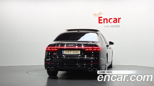 Audi S8 D5 4.0 TFSI Quattro LWB - фото 3