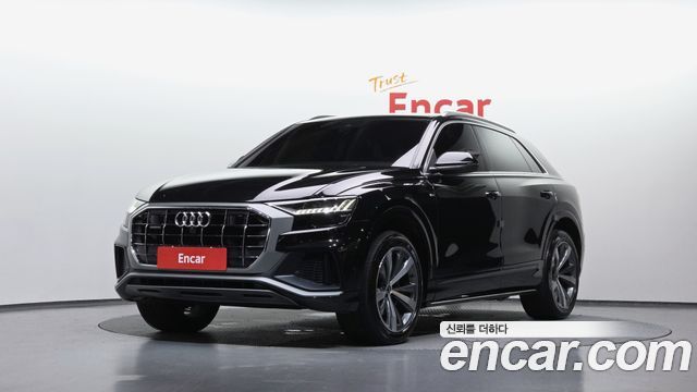 Audi Q8 50 TDI Quattro Premium - фото 0