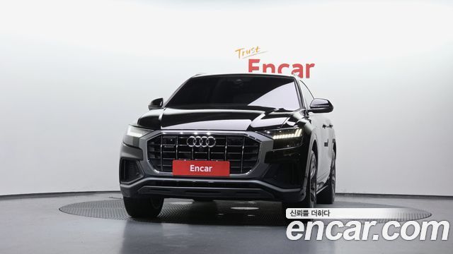 Audi Q8 50 TDI Quattro Premium - фото 2
