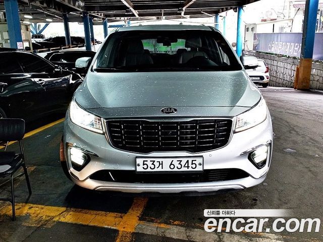 Kia Carnival Новый 9-Seater Noblesse Special - фото 1