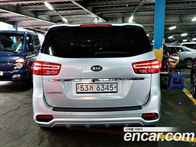 Kia Carnival Новый 9-Seater Noblesse Special - фото 3
