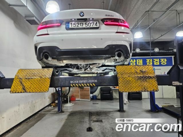 BMW 3 Series G20 320i M Sport - фото 1