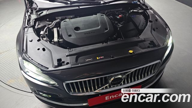 Volvo S90 B6 AWD Ultimate Bright - фото 4