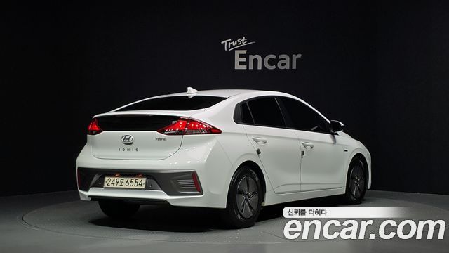 Hyundai Ioniq New, гибрид 1.6 HEV I - фото 1