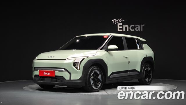 Kia EV3 Standard 2WD Air - фото 0