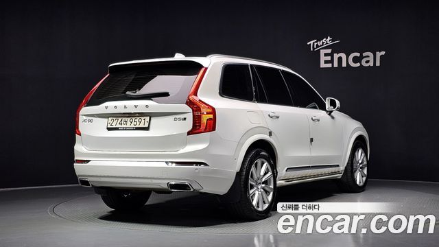 Volvo XC90 2-го поколения D5 Inscription - фото 1