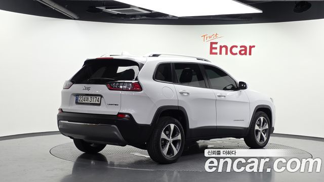 Jeep Cherokee KL 2.4 Limited 2WD - фото 1