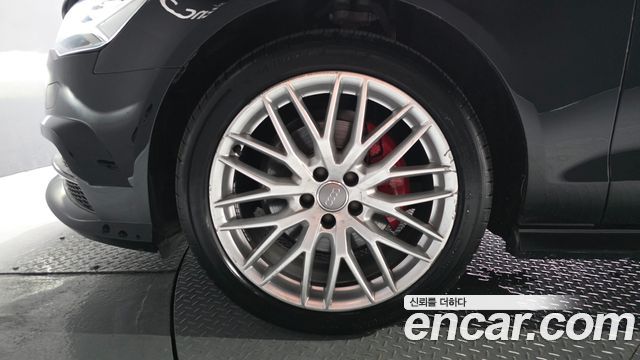 Audi A6 35 TDI Premium C7 - фото 4