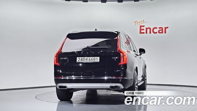 Volvo XC90 2-го поколения D5 Inscription - фото 3