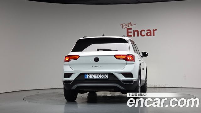 Volkswagen T-Roc 2.0 TDI Style - фото 2
