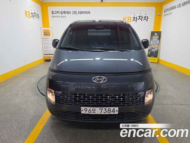 Hyundai Staria Cargo 3-Seater Smart - фото 1