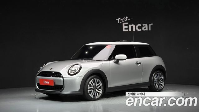 Mini Cooper C 4-го поколения Classic - фото 0