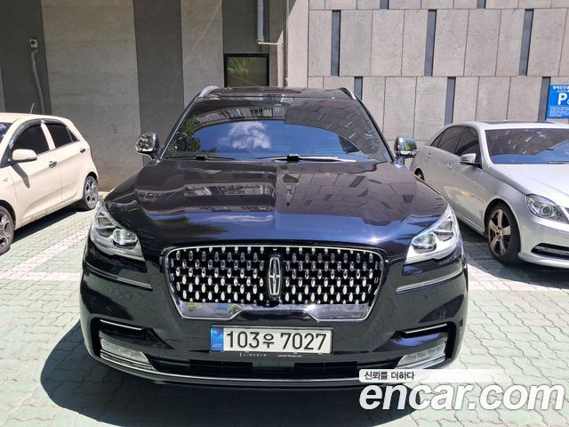 Lincoln Aviator 2-го поколения 3.0 Black Label AWD - фото 0