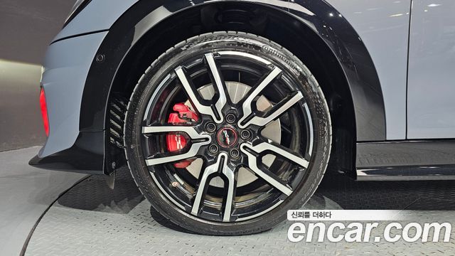 Mini Cooper Convertible S 4-го поколения JCW - фото 4