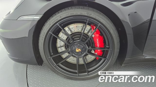 Porsche 911 Carrera GTS Cabriolet - фото 4