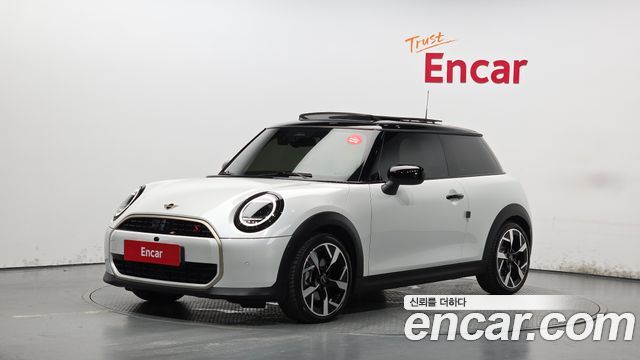 Mini Cooper S 4-го поколения Favoured - фото 0
