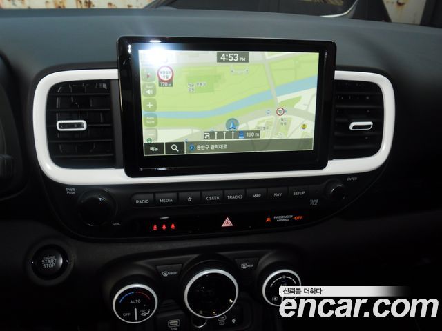 Hyundai Venue 1.6 Flux - фото 3