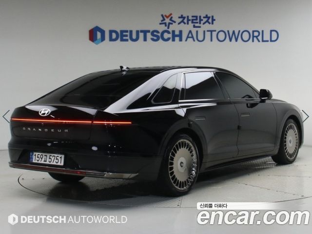 Hyundai Grandeur GN7, гибрид Calligraphy - фото 0