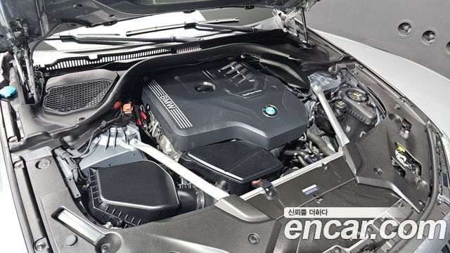BMW 5 Series G30 530i xDrive Luxury - фото 4