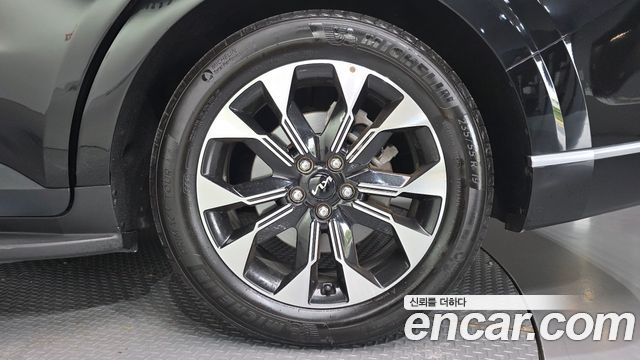 Kia Carnival 4-го поколения Gasoline 7-Seater Hi-Limousine Signature - фото 4