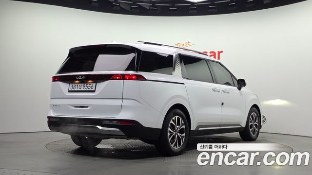 Kia Carnival 4-го поколения Gasoline 9-Seater Signature - фото 1