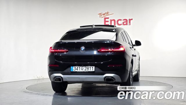 BMW X4 G02 xDrive20i xLine - фото 3