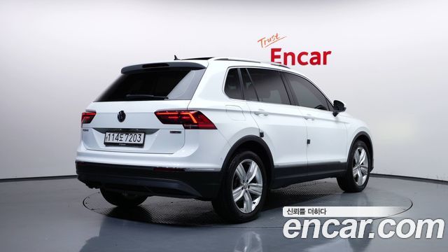 Volkswagen Tiguan 2-го поколения 2.0 TDI 4Motion Prestige - фото 1