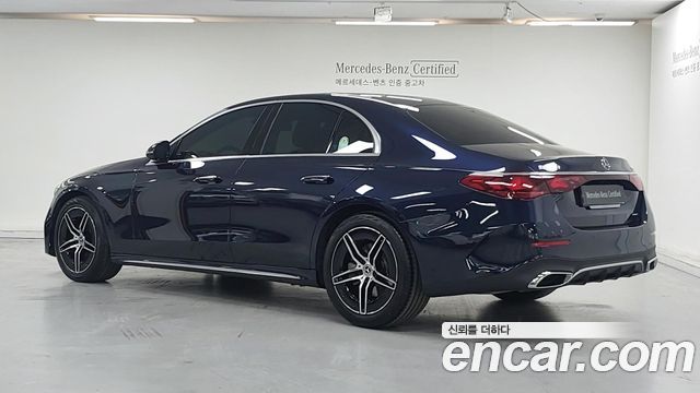 Mercedes-Benz E-Class W214 E300 4MATIC AMG Line - фото 1