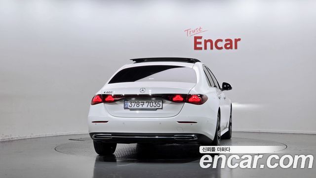 Mercedes-Benz E-Class W214 E200 Avantgarde - фото 3