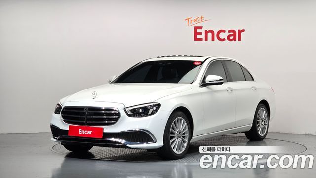 Mercedes-Benz E-Class W213 E250 Exclusive - фото 0