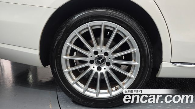 Mercedes-Benz E-Class W213 E250 Exclusive - фото 4