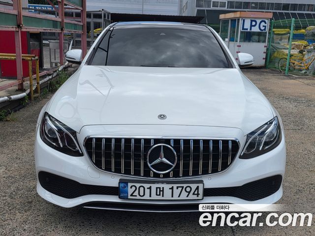 Mercedes-Benz E-Class W213 E300 Avantgarde - фото 4