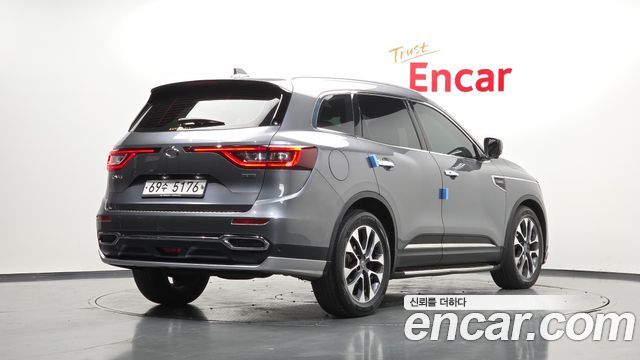 Renault Samsung QM6 Diesel 4WD RE Signature - фото 1