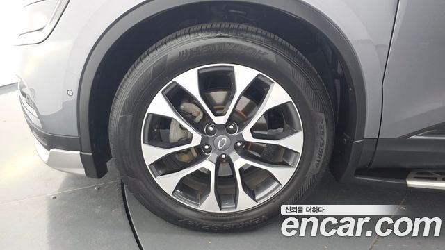 Renault Samsung QM6 Diesel 4WD RE Signature - фото 4